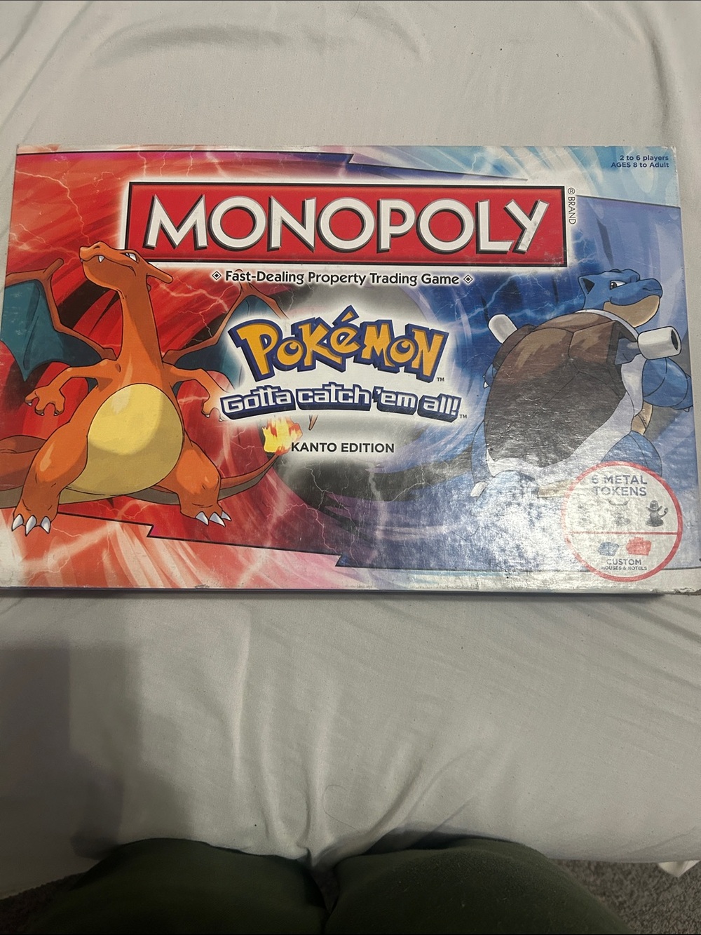 Hasbro Monopoly Pokémon Kanto Edition - Red & Blue